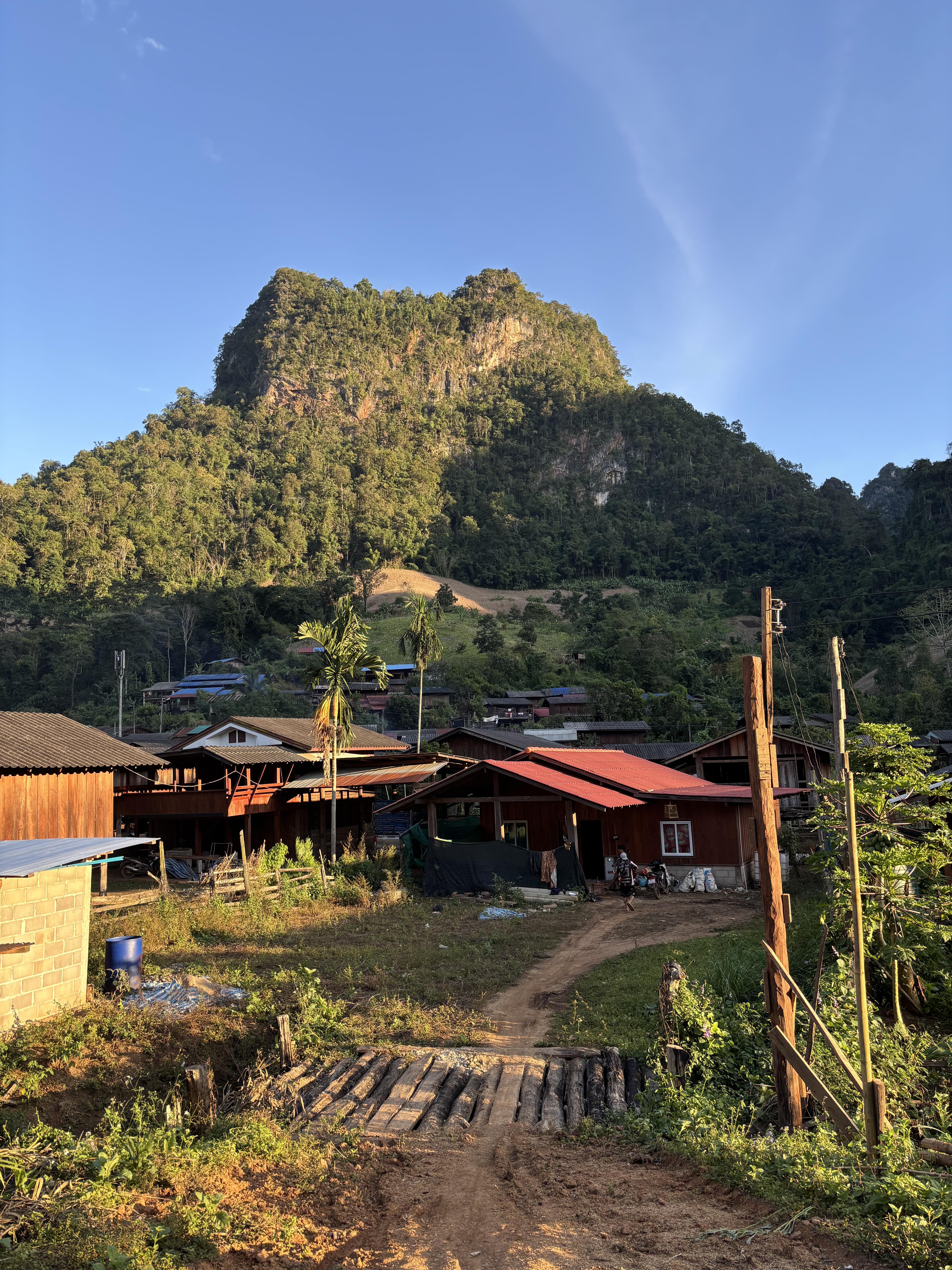 Hike village 4